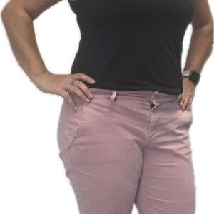 Valerie Steven’s black Top and Pink Loft Pants.  Size 8P. Business casual.